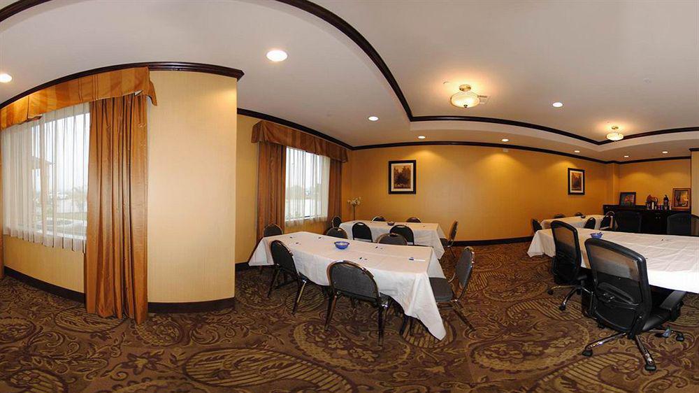 Comfort Inn & Suites Navasota Εξωτερικό φωτογραφία