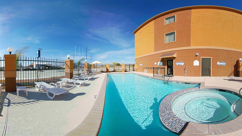 Comfort Inn & Suites Navasota Εξωτερικό φωτογραφία
