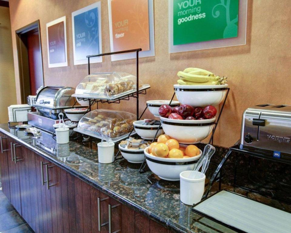 Comfort Inn & Suites Navasota Εξωτερικό φωτογραφία
