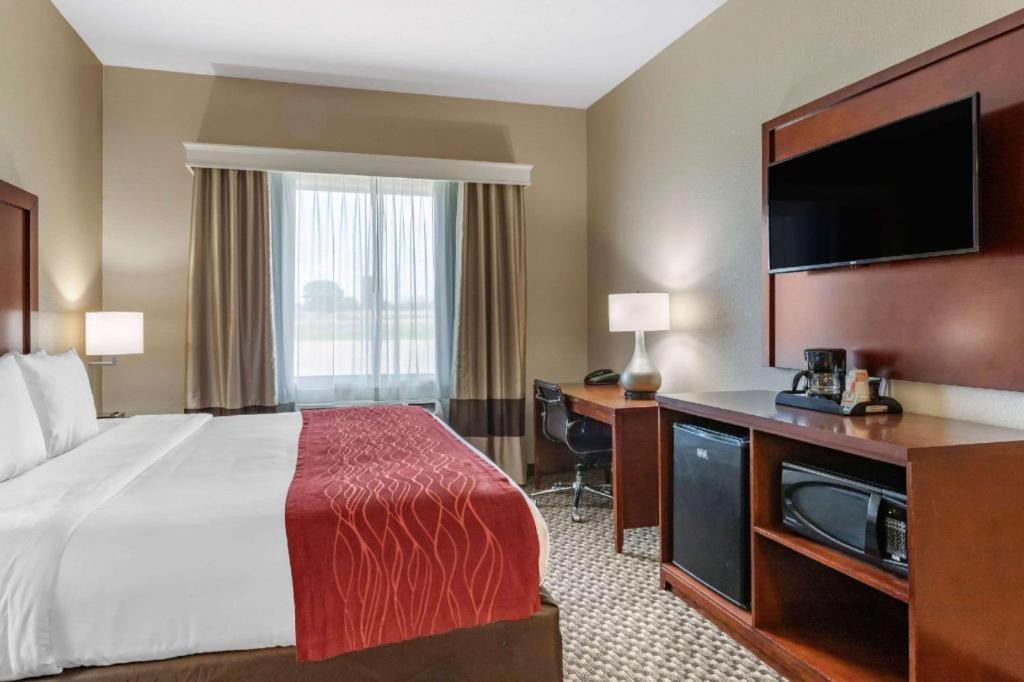 Comfort Inn & Suites Navasota Εξωτερικό φωτογραφία