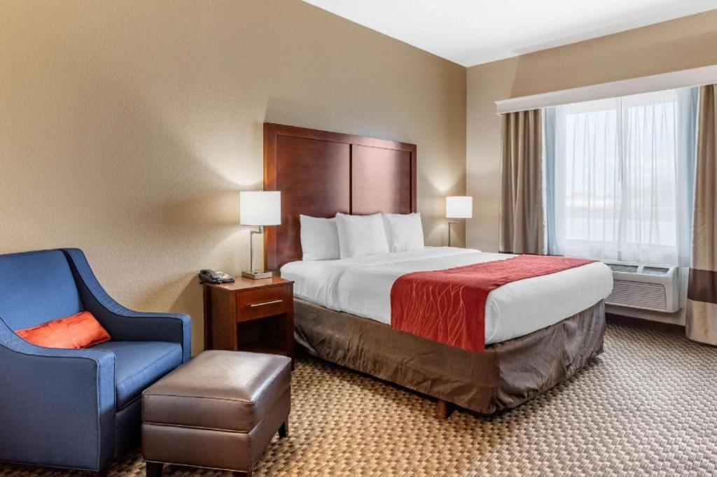Comfort Inn & Suites Navasota Εξωτερικό φωτογραφία