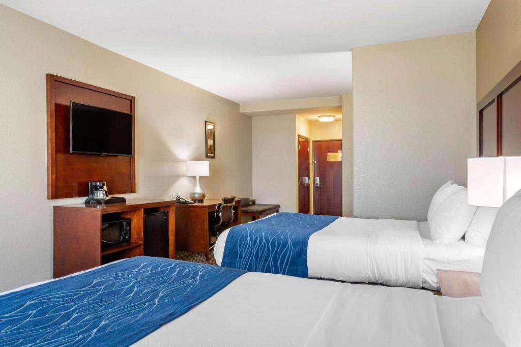 Comfort Inn & Suites Navasota Εξωτερικό φωτογραφία